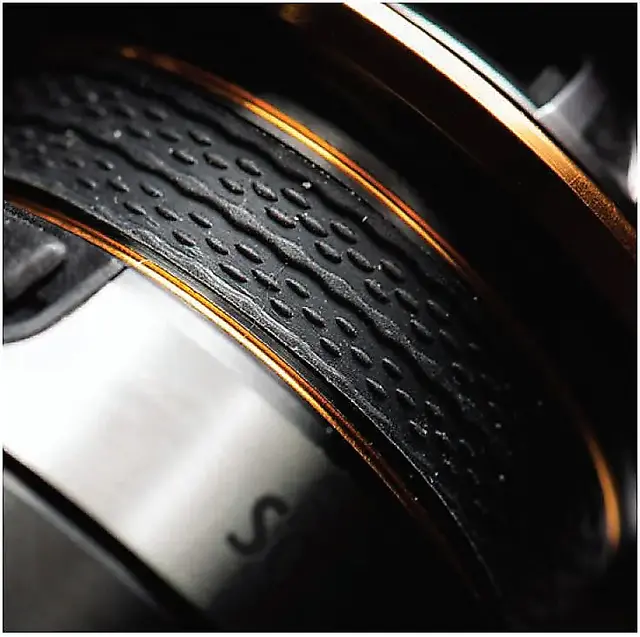 Savage Gear SG8 2500 FD 3 Savage Gear SG8 2500 FD - Bilde 3