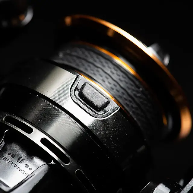 Savage Gear SG8 2500 FD 4 Savage Gear SG8 2500 FD - Bilde 4