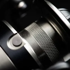 Savage Gear SGS8 5000 FD 25 Savage Gear SGS8 5000 FD -Panther Martin Salg sgp007 2.640